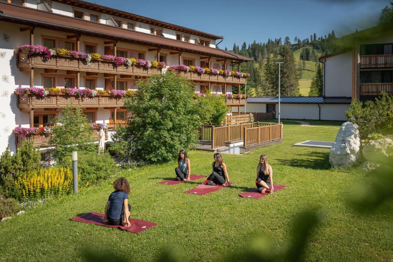 Moseralm Dolomiti Spa Resort Нова-Леванте Экстерьер фото