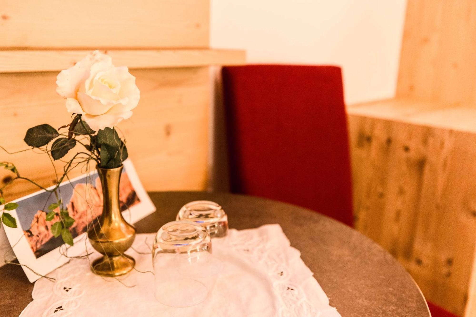 Moseralm Dolomiti Spa Resort Нова-Леванте Номер фото